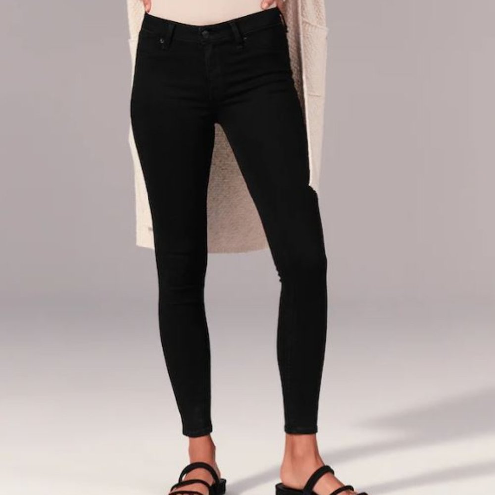 Abercrombie Mid Rise Jean Leggings, Black, Size 29L/8L